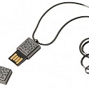 Memorii stick USB cu pandantiv si capacitate de 8 Gb - Crocus RAU352
