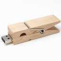 Stick-uri USB promotionale din lemn cu forma de carlig de rufe - CM1083