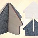 Suporturi promotionale de birou, din lemn si pasla in forma de casa - AP845159 Suporturi promotionale de birou, din lemn si pasla in forma de casa - AP845159
