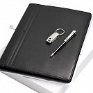 Seturi de mape A4 Nina Ricci cu pix si breloc cu memorie USB - RPBFU224 Seturi de mape A4 Nina Ricci cu pix si breloc cu memorie USB - RPBFU224