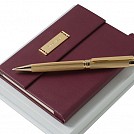 Seturi de carnetel A6 visiniu cu pix metalic auriu Nina Ricci - RPBN499 Seturi de carnetel A6 visiniu cu pix metalic auriu Nina Ricci - RPBN499
