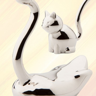 Suport cu forma de pisica si lebada pentru inele - AP741202 suporturi metalice pentru inele AP741202