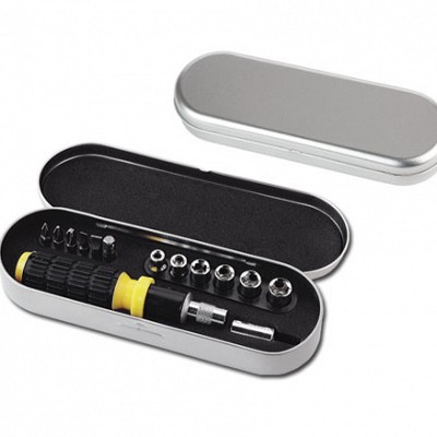 Trusa metalica cu surubelnita cu cap detasabil si 14 accesorii - 81039 surbelnite promotionale cu 14 capete 81039