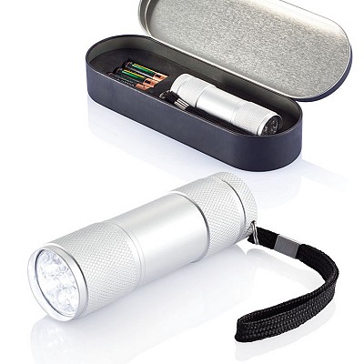 Lanterna de buzunar cu 9 LEDuri - P513341 lanterne metalice de buzunar P513341