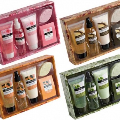 Set de baie cu 5 lotiuni - 77575 77575 Set de baie cu cinci piese1