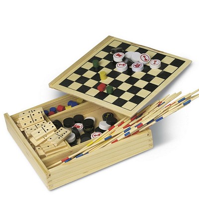 Set de joc 5 in 1 in cutie din lemn - V6232 seturi de jocuri cu piese din lemn V6232