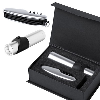 Set de briceag multifunctional cu lanterna si cutie de cadou - AP781946 seturi de briceaguri multifuncionale cu lanterna si cutie de cadou AP781946