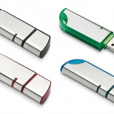 Memory stick USB colorat cu capac - MO1004 MO1004 Memory stick USB colorat cu capac