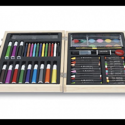 Set de pictura cu 67 de piese - IT2369 Seturi de 67 accesorii promotionale pentru pictura si colorat IT2369