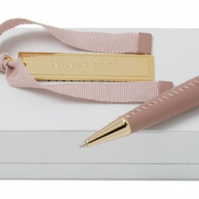 Set de pixuri si brelocuri cu finisari din piele - Nina Ricci RPKB408 RPKB408 seturi de cadou Nina Ricci Evidence
