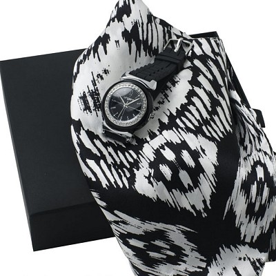 Set de ceas de dama cu esarfa moderna Ungaro - UPFM4363 UPFM4363 seturi de esarfe Ungaro cu ceasuri de lux de dama