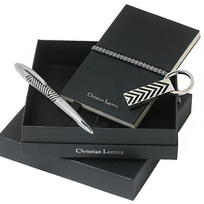 Set de carnetel A6 cu pix argintiu Lacroix si stick USB - LPBNU444 LPBNU444 seturi de carnetele cu stickuri USB si pixuri Christian Lacroix